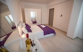Apartament MONY- Mamaia Nord